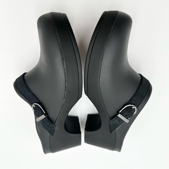 Crocs Sarah Clog Block Heel Mules Slip On Black - Picture 7 of 11